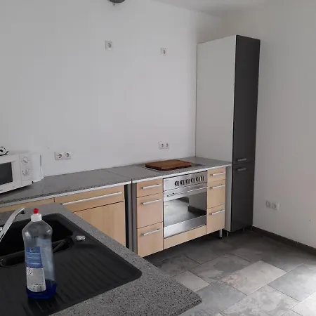 Apartman Monteurwohnung San *