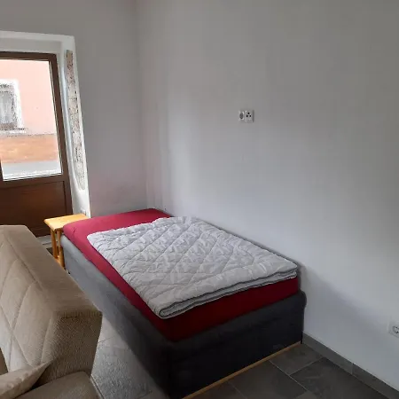 Apartman Monteurwohnung San