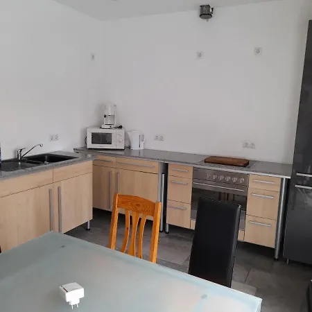 Monteurwohnung San Apartman *